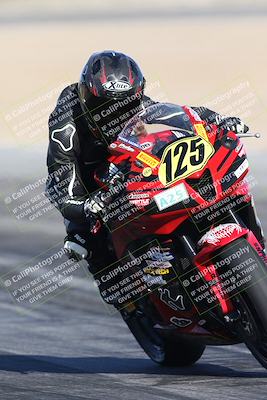 media/Jan-15-2026-Racers Edge (Thu) [[dfebeb70ab]]/2-A Group/Session 5 Turn 2/